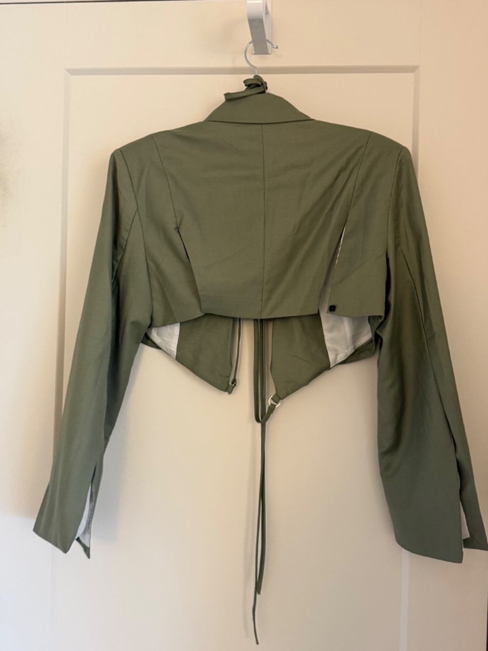 Myra Green Ruffle Blazer Set - Picture 4 of 6